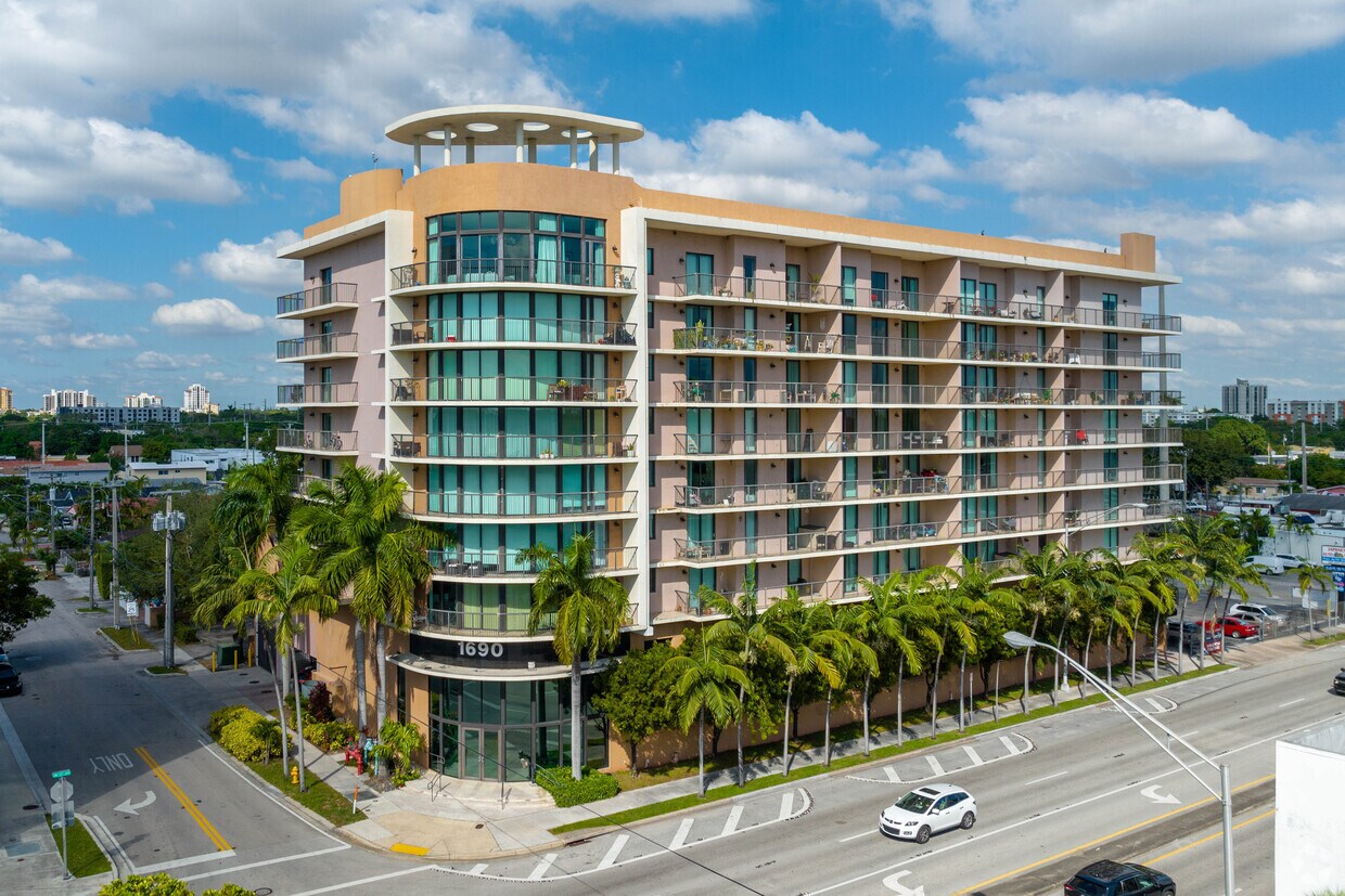 University of Miami Lakeside Village Student Housing